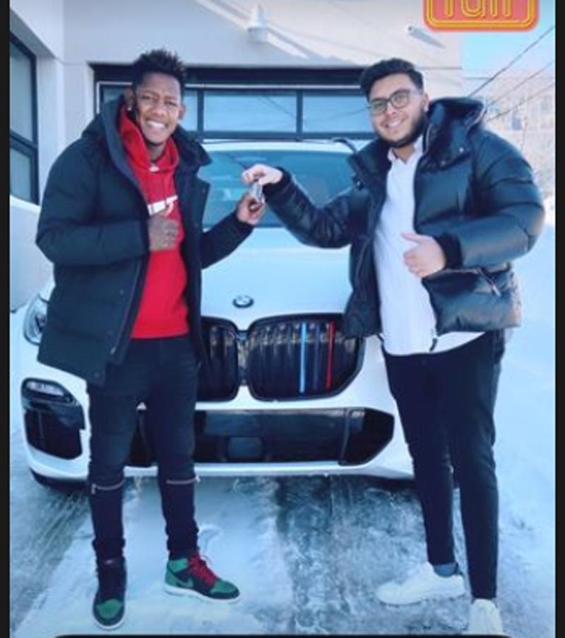 El nuevo lujazo que se ha dado el futbolista hondureño Romell Quioto en Canadá