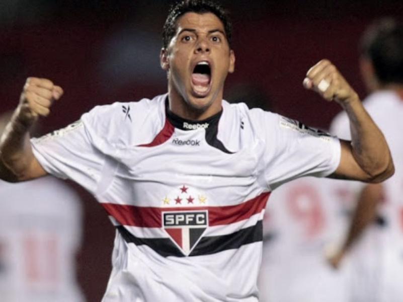 Exjugador de Real Madrid revela los peores momentos que vivió: Me contrataron...