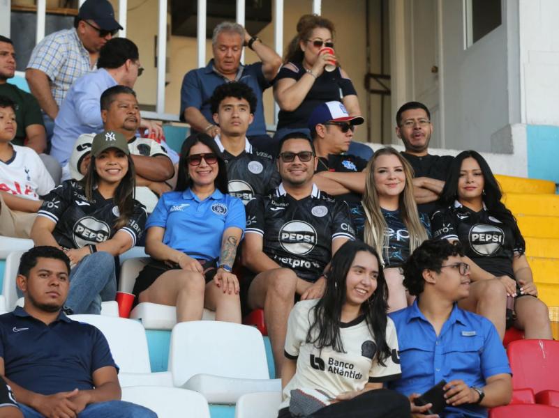 La Ultra Fiel puso el ambiente en la capital, burla de Olimpia para Motagua y así se vivió la previa del Clásico capitalino