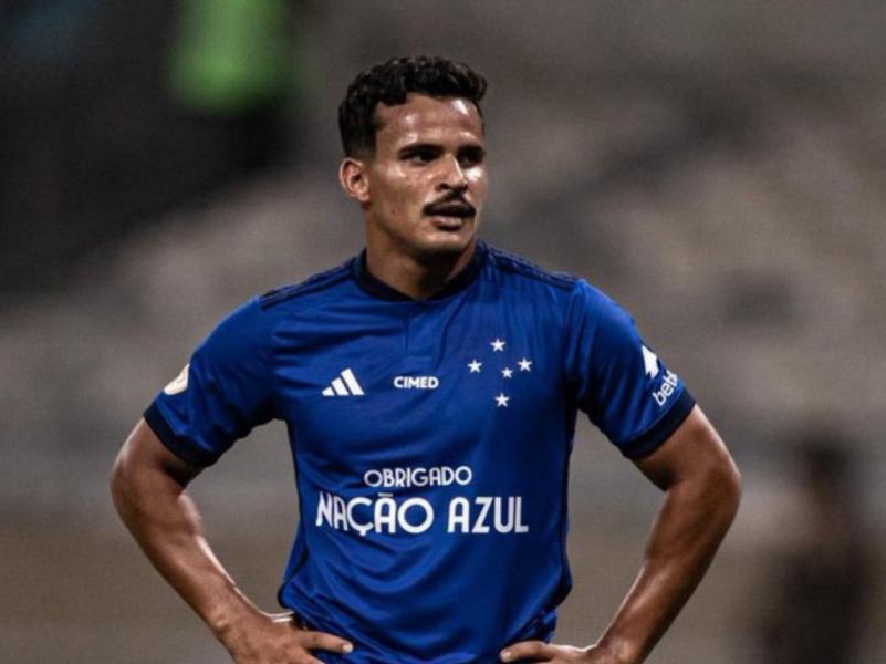 Real Madrid busca nuevo técnico, Barcelona va por un crack y Benzema recibe oferta para dejar la liga de Cristiano