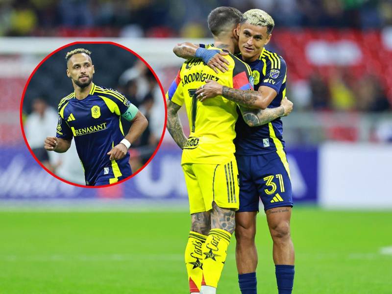 Andy Nájar es felicitado por el uruguayo Brian Rodríguez, a quien mantuvo a raya cuando lo enfrentó en la lateral derecha frente al América. Foto cortesía: Concacaf