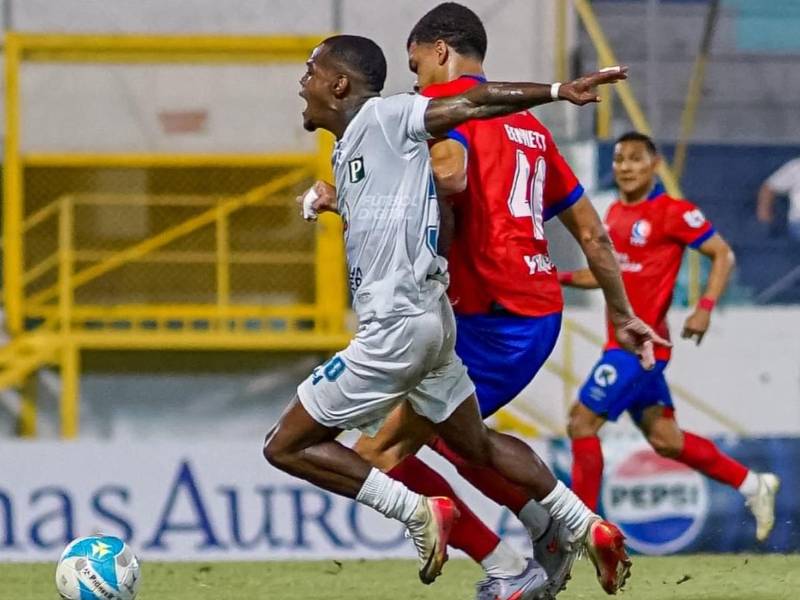 ¡Enardecido Puerto Cortés! Los dos penales que Platense reclama vs Olimpia en la víspera del estreno del FVS