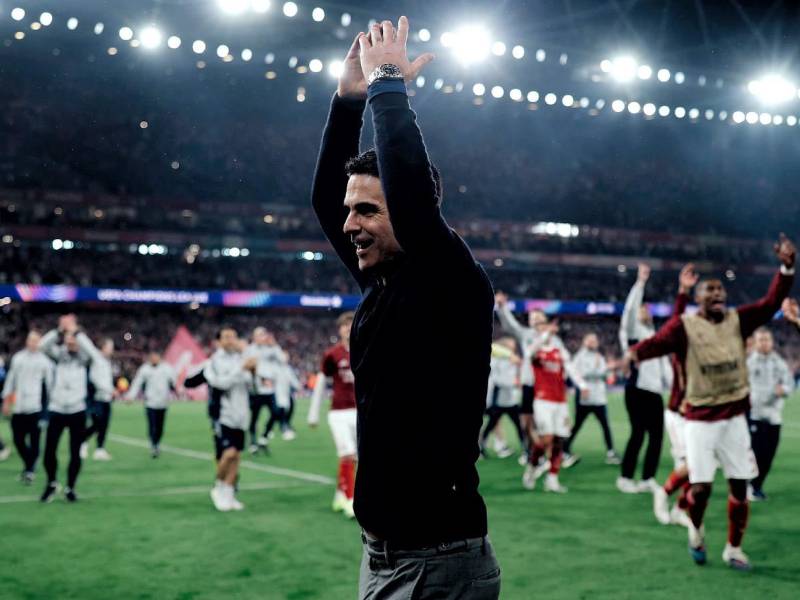 El entrenador del Arsenal clasificó al Arsenal a una final de la UEFA Champions League 20 años después.