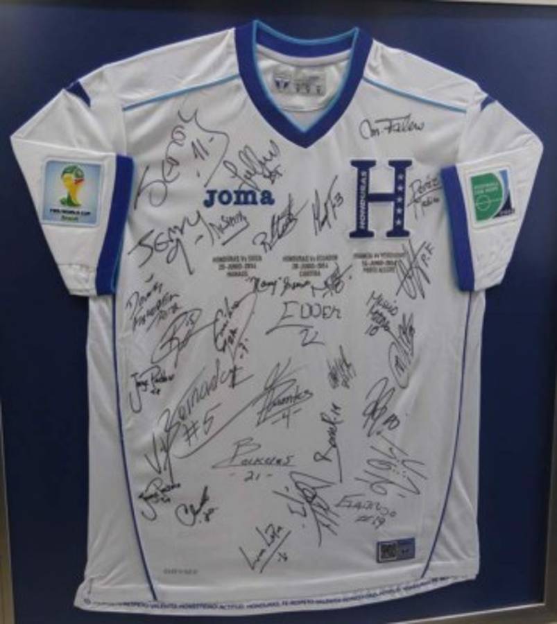 FOTOS: Desde 1970, así ha sido la evolución de la camiseta de la selección de Honduras