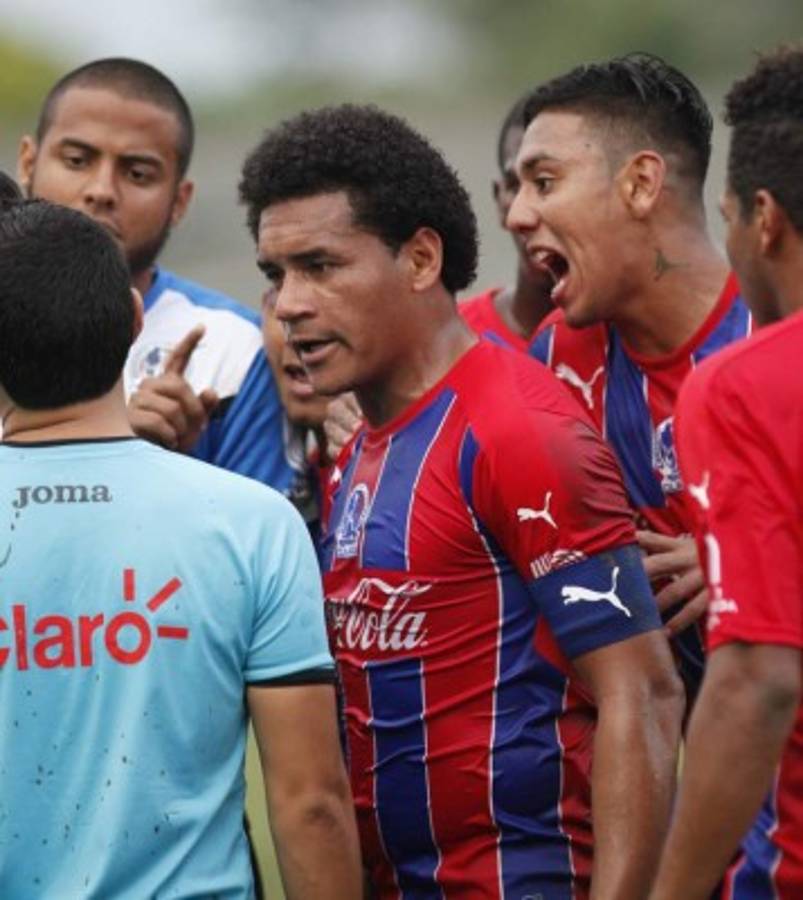 RUMORES Y FICHAJES: Real España ficha y Olimpia anuncia bajas importantes