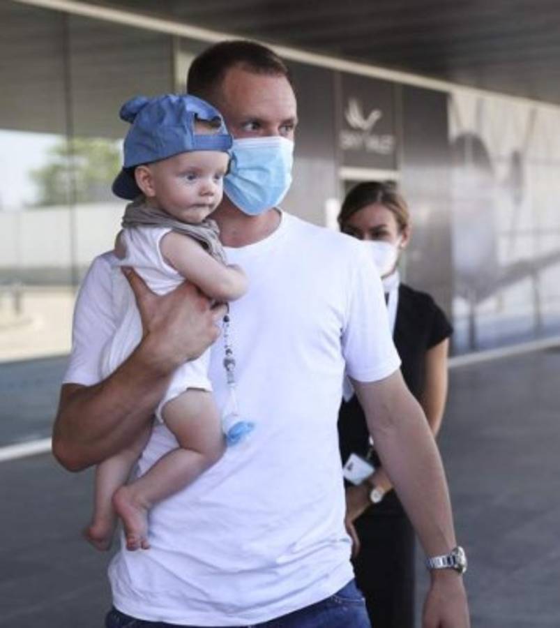 Jugadores del Barcelona se toman unas mini vacaciones previo a la Champions League