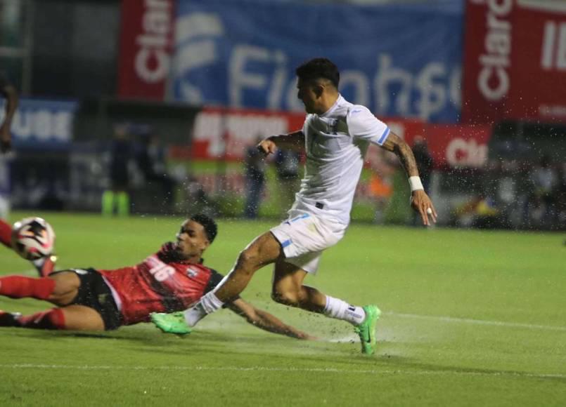 El motivo de la bronca de Palma, esposa de Emilio deslumbra y apoyaron a Honduras a pesar de la crisis de Olimpia