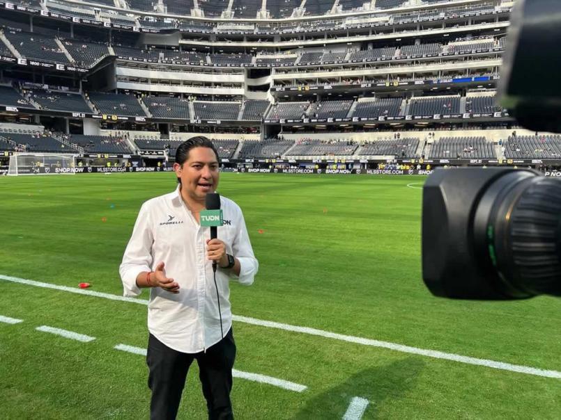 Reconocido periodista de TUDN es detenido por un grupo de personas armadas en Sudáfrica: lo que se sabe