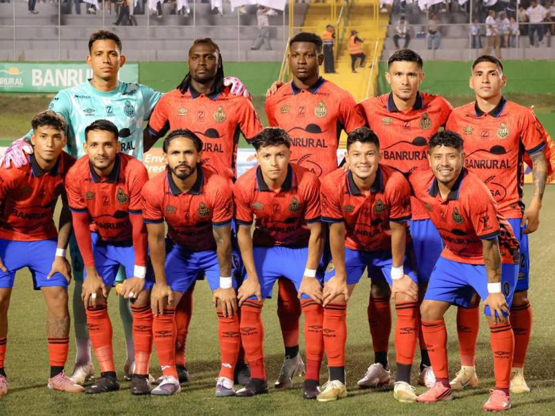 Concacaf sorprende a Olimpia y Saprissa al anunciar al mejor equipo de Centroamérica