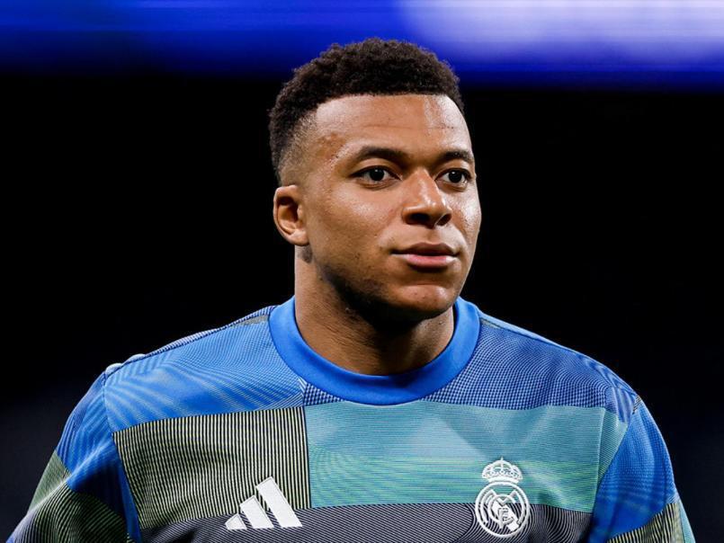 Florentino Peréz pierde la paciencia con Mbappé: la decisión que tomó con el francés