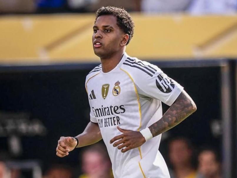 Real Madrid cierra dos fichajes, Barcelona quiere al 'nuevo Haaland' y Barcola se va