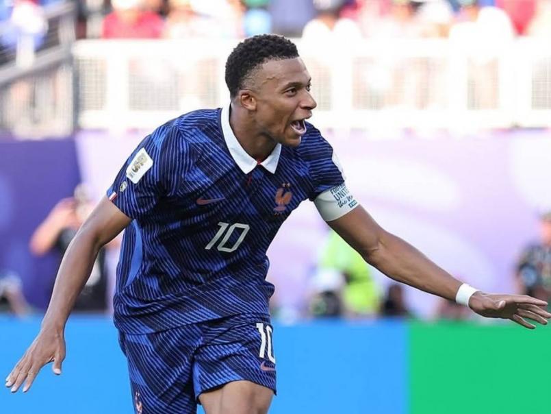 Mbappé sorprende al romper contrato y estaría cerca de llegar a un nuevo acuerdo