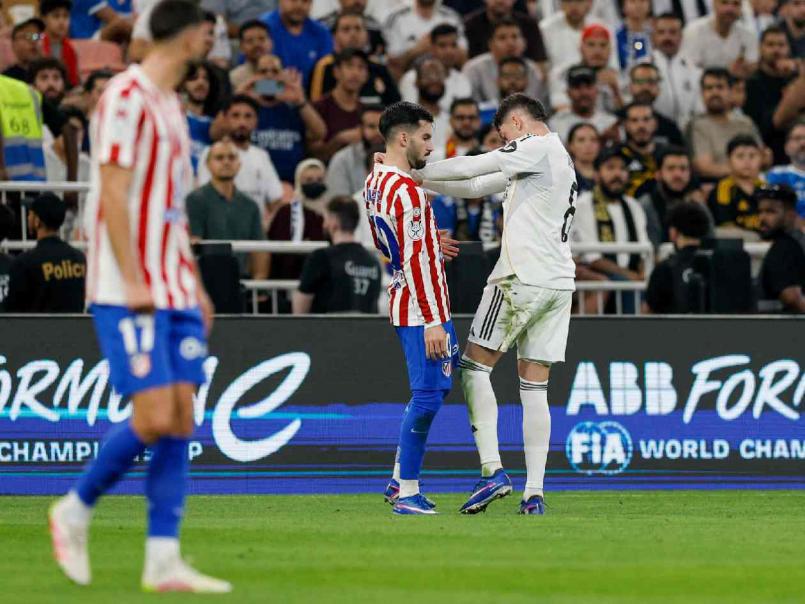 Real Madrid echa al Atlético, las polémicas que perjudicaron a los 'colchoneros' y el agarre entre Vinicius y el Cholo Simeone