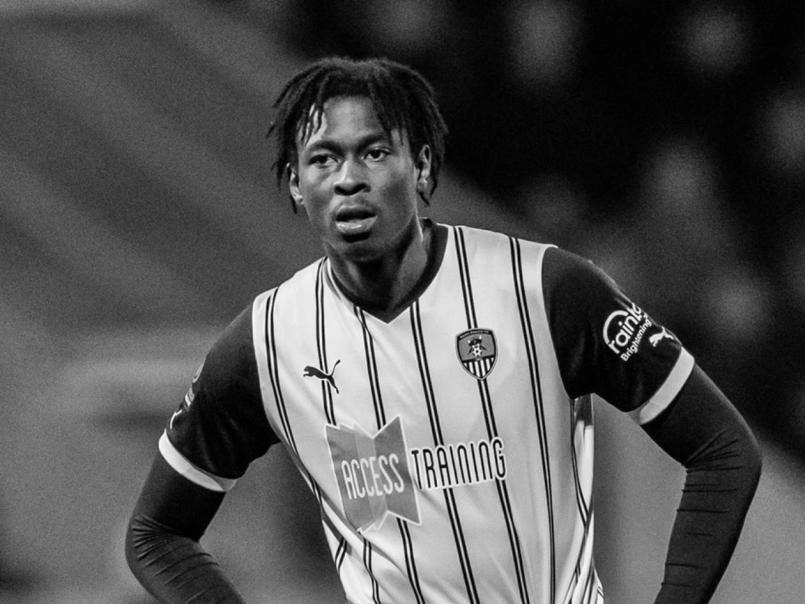 Muere joven futbolista de forma inesperada en medio de un partido: esto se sabe