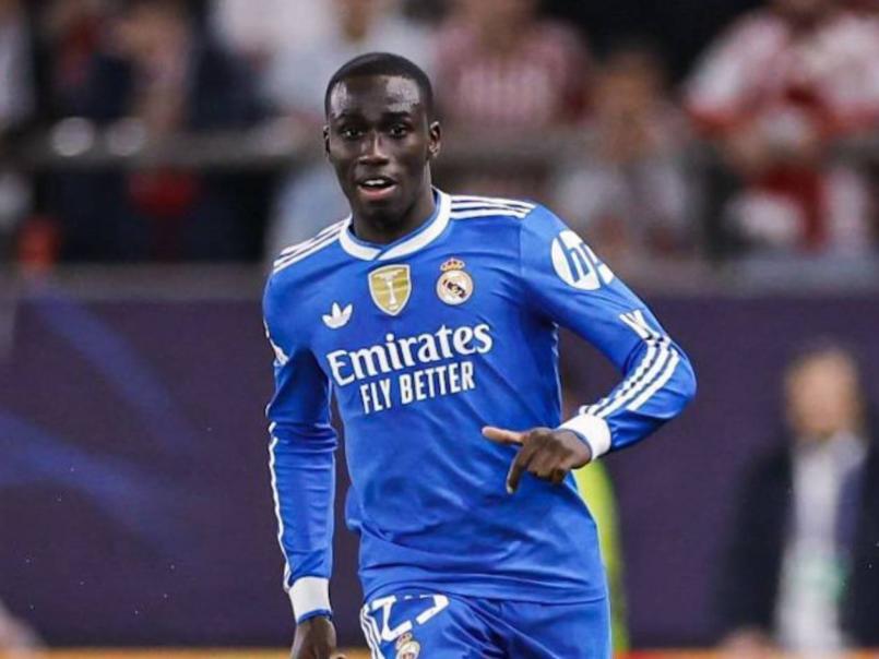 Mourinho pide sacar a tres futbolistas de Real Madrid y recibe contundente respuesta