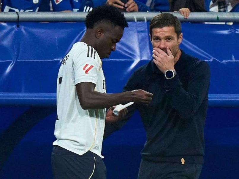 El camerino del Real Madrid no tenía remedio: revelan la lista de los futbolistas que le hicieron la cama a Xabi Alonso