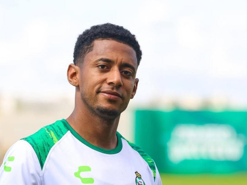 Choco Lozano ya lo sabe: la contundente decisión que tomaría Santos Laguna con el futuro del futbolista hondureño