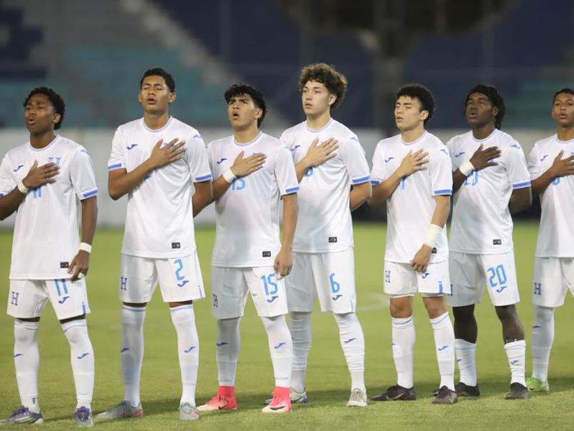 La eufórica celebración de Honduras tras clasificar al Mundial Sub-17, el gesto del técnico y el apagón que sorprendió