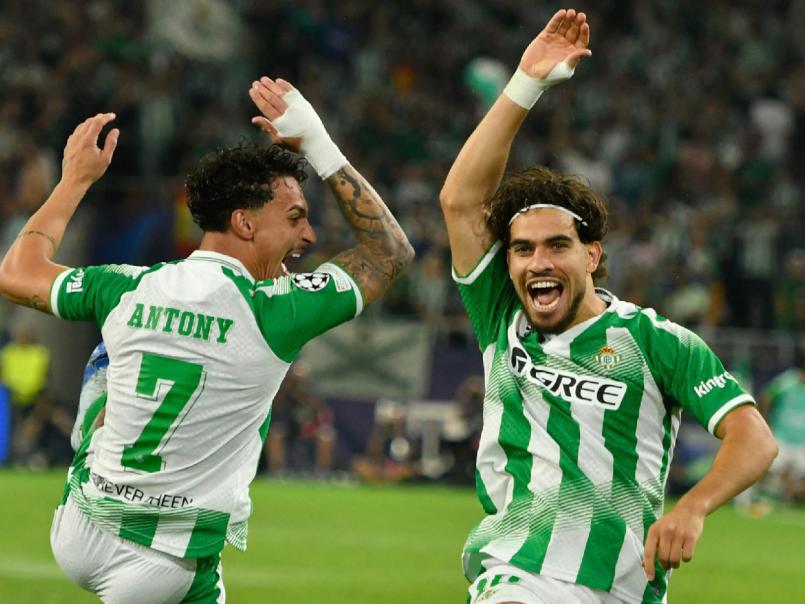 Futbolista denuncia que sufrió un robo en plena Champions League: Triste e indignante