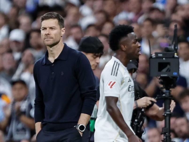 El camerino del Real Madrid no tenía remedio: revelan la lista de los futbolistas que le hicieron la cama a Xabi Alonso