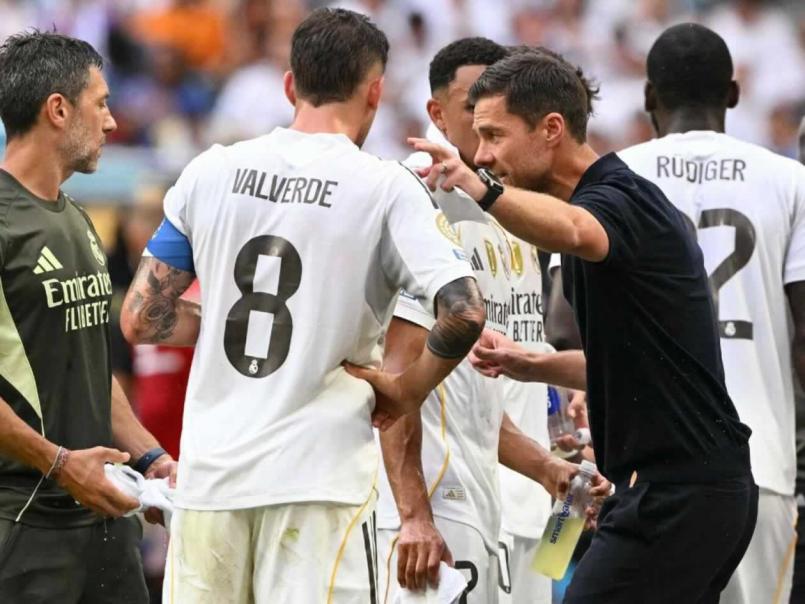 El camerino del Real Madrid no tenía remedio: revelan la lista de los futbolistas que le hicieron la cama a Xabi Alonso