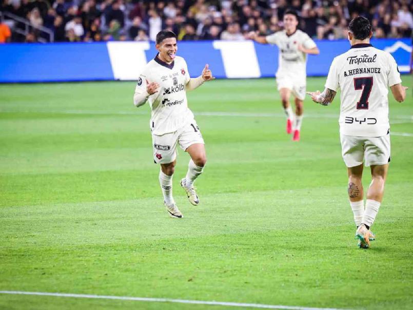 Futbolista de Alajuelense que le anotó a LAFC es detenido por la policía y rompe el silencio: Me arrestaron por...