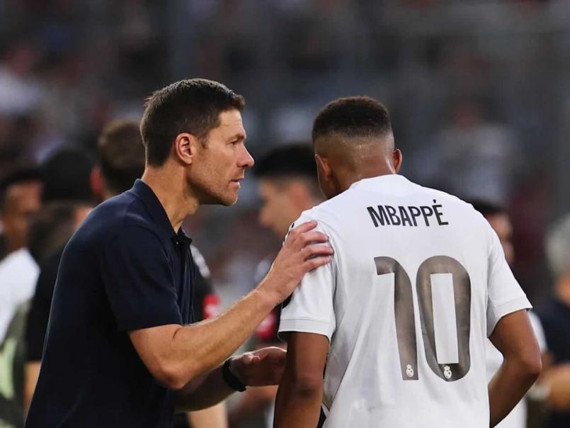 El camerino del Real Madrid no tenía remedio: revelan la lista de los futbolistas que le hicieron la cama a Xabi Alonso