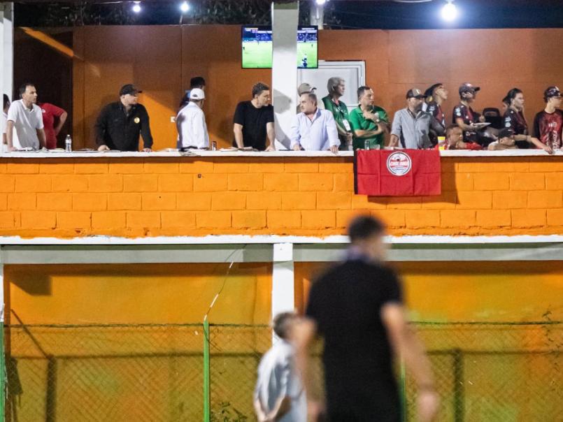 ¿Qué le dijo Lavallén al aficionado? Esto fue lo que desató la pelea y visita especial de Francisco Molina en Choloma