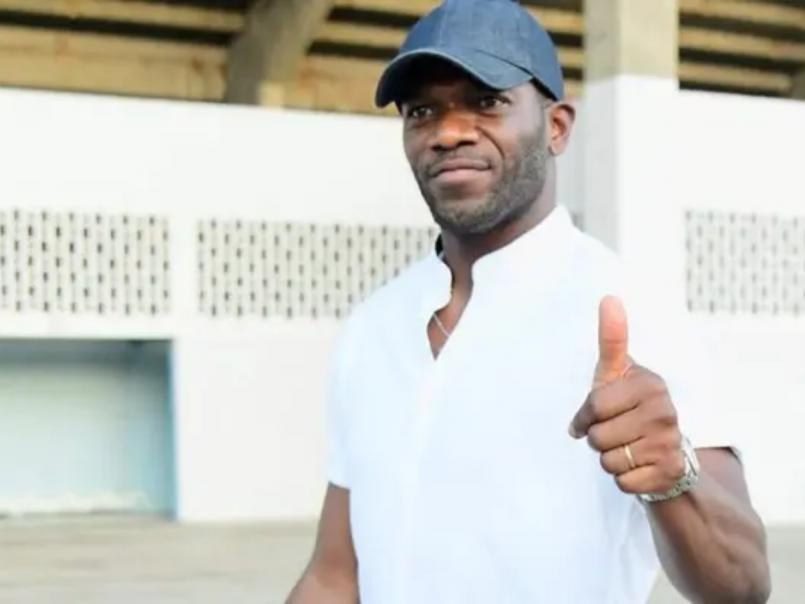 David Suazo sorprende a todos y reaparece: anuncian su 'fichaje' y ya debutó