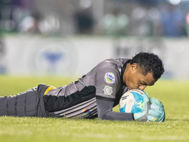 ¿Qué le dijo Lavallén al aficionado? Esto fue lo que desató la pelea y visita especial de Francisco Molina en Choloma