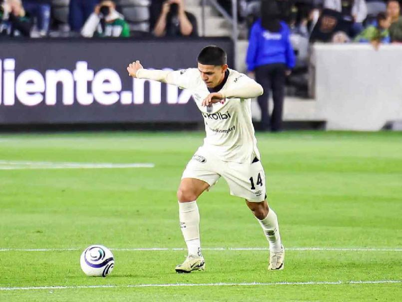 Futbolista de Alajuelense que le anotó a LAFC es detenido por la policía y rompe el silencio: Me arrestaron por...