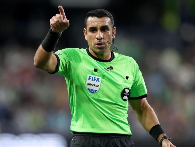Honduras acudirá a Concacaf tras la polémica expulsión de Dereck Moncada ante Jamaica