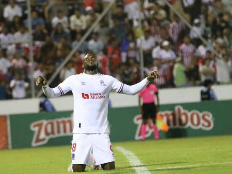 Benguché preocupa al Olimpia, la denuncia de la afición y Arboleda fue el héroe