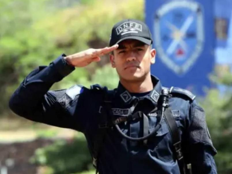 De goleador en la Liga Nacional a miembro de la Policía: así es su nueva vida