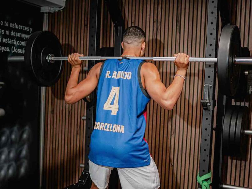 Giro inesperado: Ronald Araújo toma una decisión que Barcelona no esperaba tras dar a conocer que no está bien mentalmente