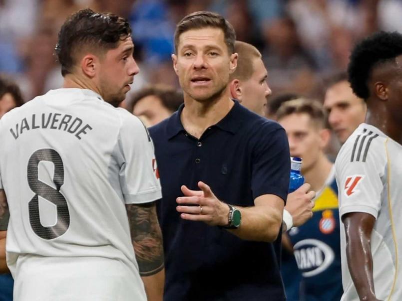 El camerino del Real Madrid no tenía remedio: revelan la lista de los futbolistas que le hicieron la cama a Xabi Alonso