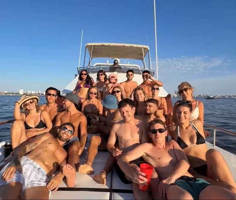 La hermosa periodista deportiva que se comprometió con reconocido futbolista de Argentina: Le dije que sí, obvio