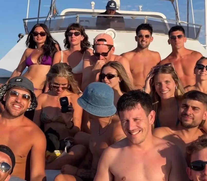 La hermosa periodista deportiva que se comprometió con reconocido futbolista de Argentina: Le dije que sí, obvio