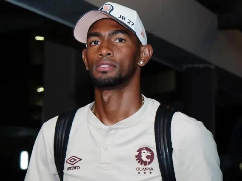 Jerry Bengtson se encuentra sin equipo actualmente luego de quedar sin contrato en Olimpia.