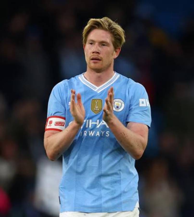 Pep Guardiola sacude al City: se van tres referentes y 60 millones por el próximo cerebro del equipo