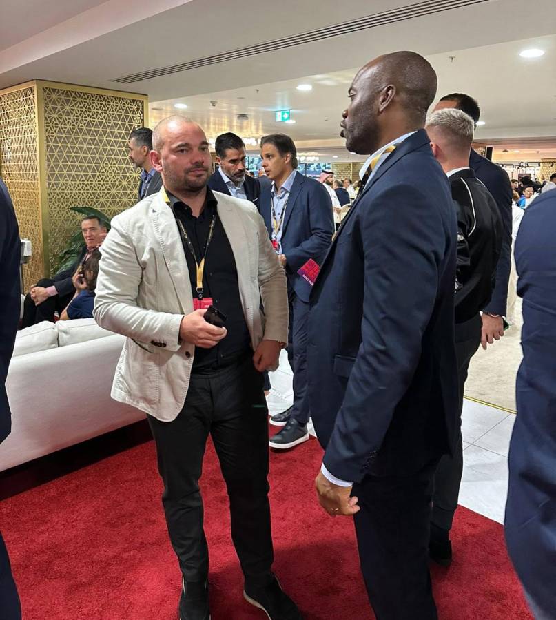 David Suazo en Qatar: es representante de Concacaf, jugará con las leyendas de FIFA y rodeado de puros cracks