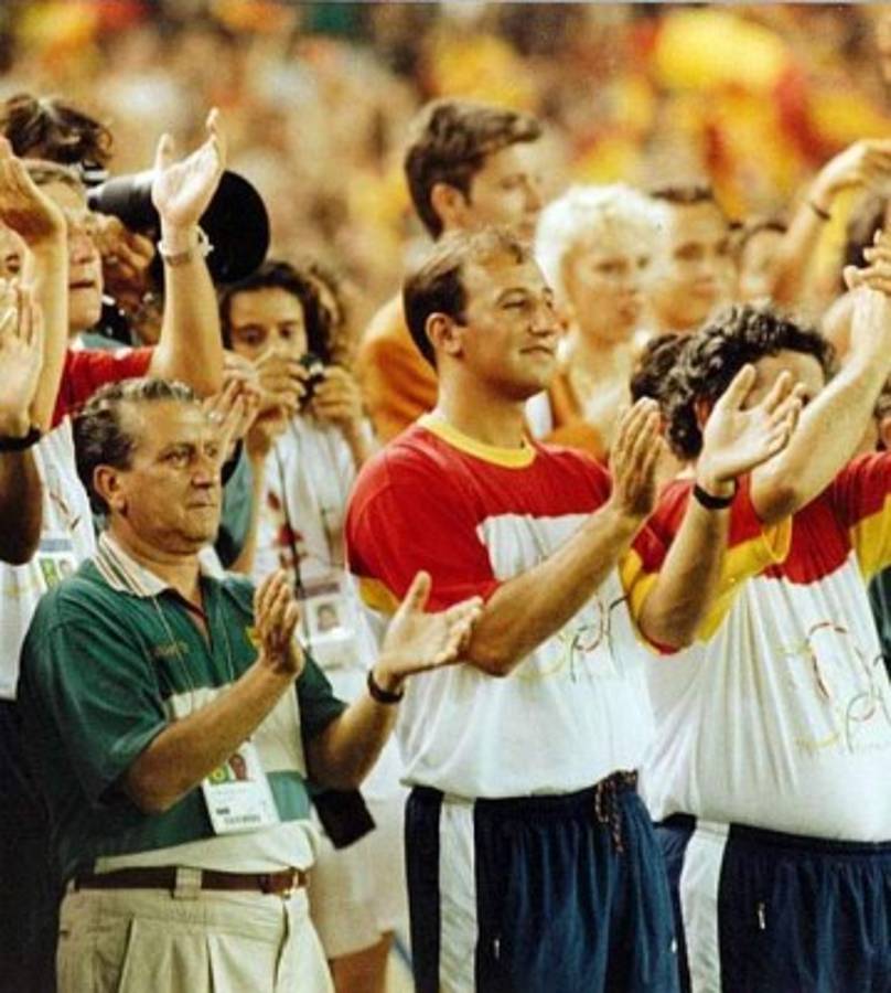 15 historias que deben saberse del Camp Nou