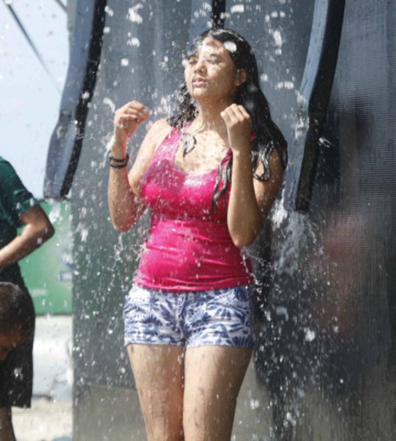 Diez en la playas de Tela.!