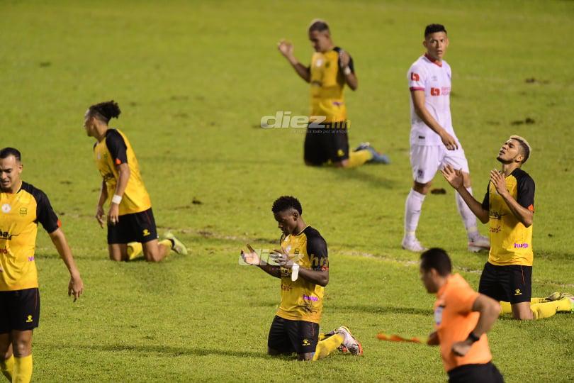 No lo viste en TV: La inesperada fotógrafa esposa de futbolista, la felicidad de Real España y Motagua; Pablo Lavallén sufrió desde el palco