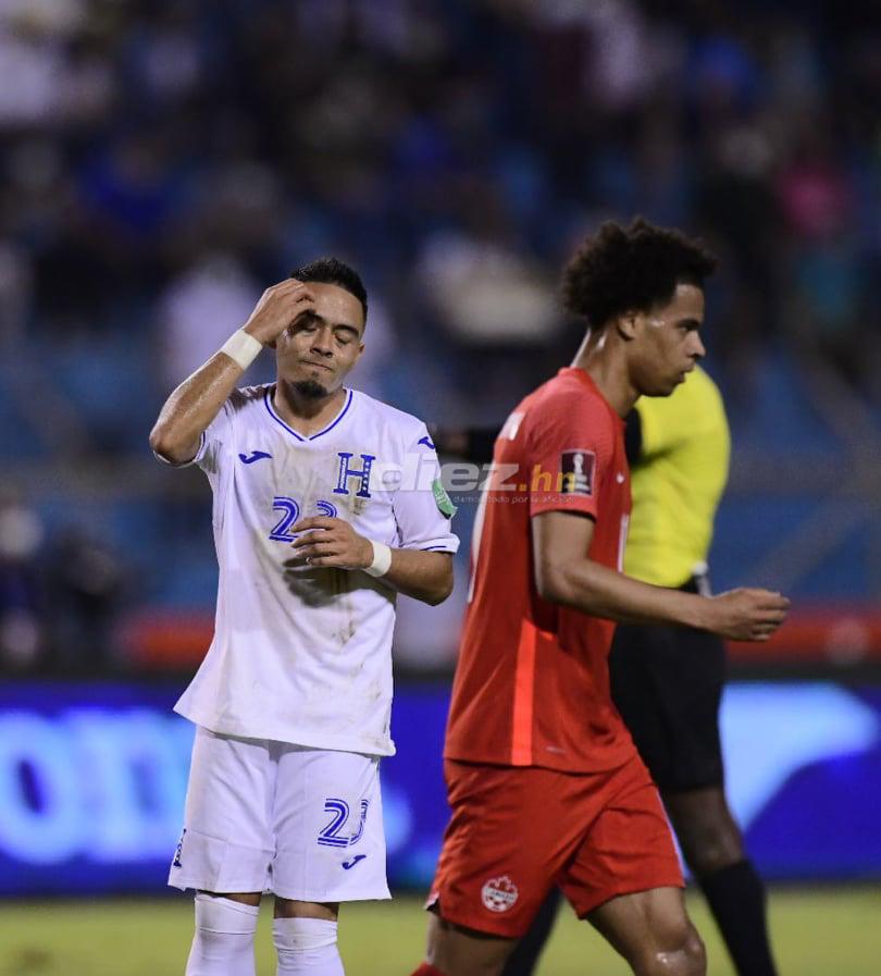 Una tristeza profunda: El rostro de Bolillo, jugadores de Honduras destrozados y Canadá celebrando su venganza en el Olímpico