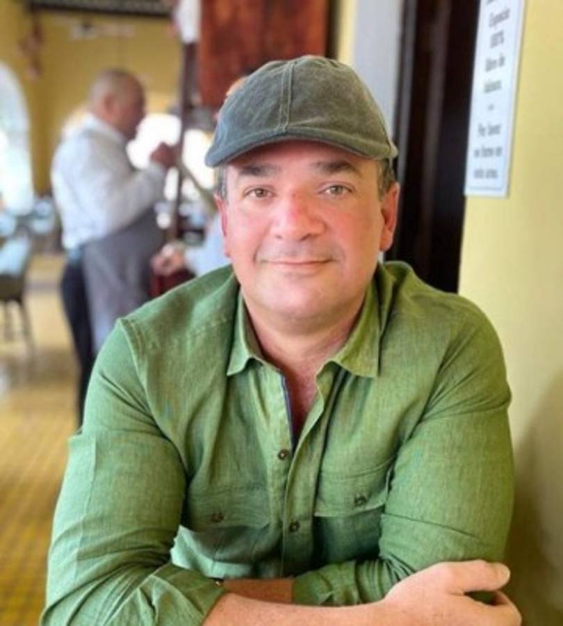 Yankel Rosenthal reaparece tras recobrar la libertad disfrutando vacaciones en México