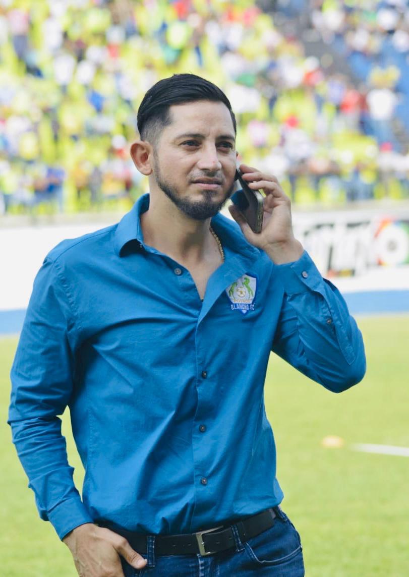 Manfredo Maradiaga, agente FIFA hondureño, fue el artífice de la llegada del brasileño Gustavo Moura Souza.