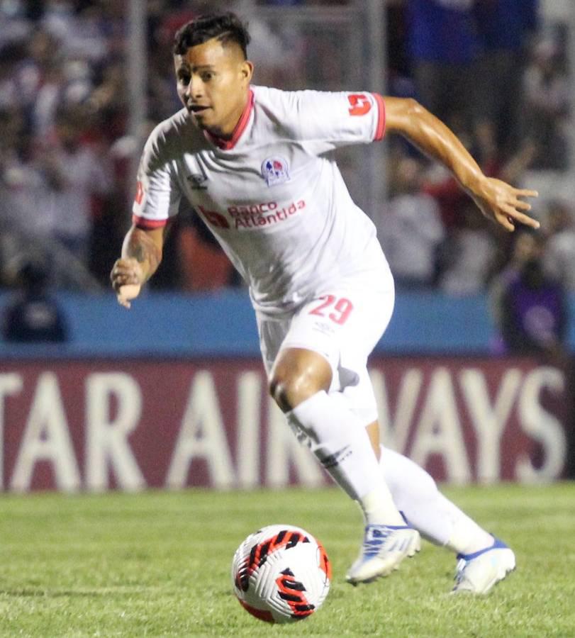 Maylor Núñez, Ever Alvarado Patón Mejía y otros futbolistas que vistieron la camisa de Olimpia y Real España