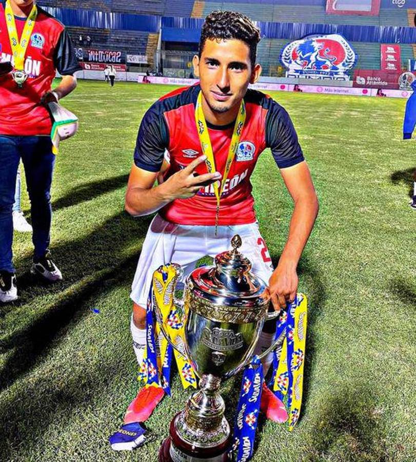 Dos ganaron todas las que jugaron: los 16 futbolistas de Olimpia y Motagua con más finales disputadas