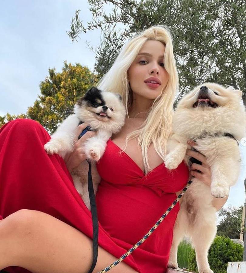 Las novias de los cracks del Real Madrid y Liverpool ¿Conocen a la discreta y devota mujer de Salah?